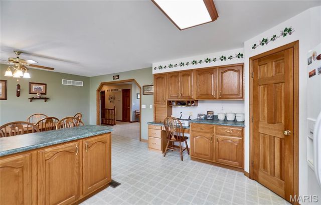 509 Bridgeway Drive, Troy, MO 63379