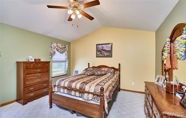 509 Bridgeway Drive, Troy, MO 63379