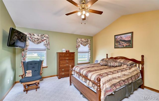 509 Bridgeway Drive, Troy, MO 63379