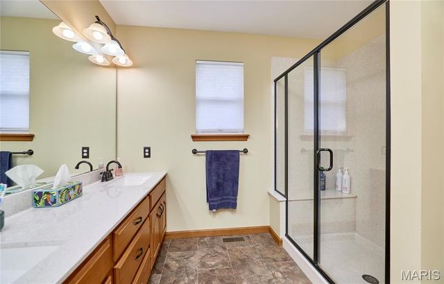 509 Bridgeway Drive, Troy, MO 63379