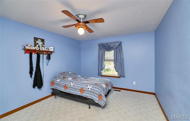 509 Bridgeway Drive, Troy, MO 63379