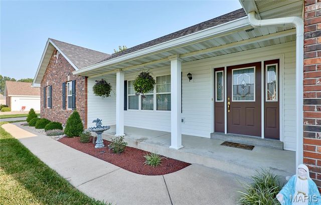 509 Bridgeway Drive, Troy, MO 63379