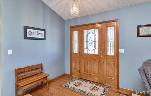 509 Bridgeway Drive, Troy, MO 63379