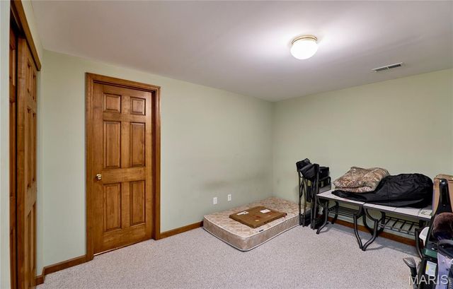 509 Bridgeway Drive, Troy, MO 63379