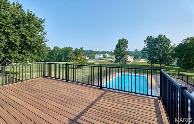 509 Bridgeway Drive, Troy, MO 63379