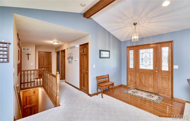 509 Bridgeway Drive, Troy, MO 63379