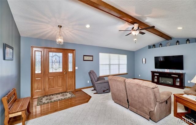 509 Bridgeway Drive, Troy, MO 63379