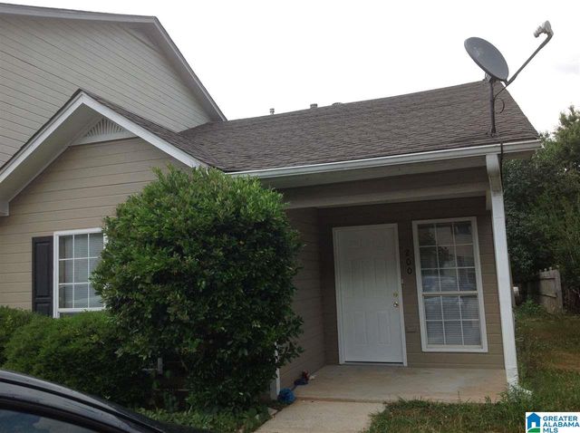 200 WILLOW POINT CIRCLE, Alabaster, AL 35007