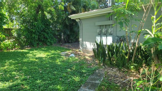106 CHESAPEAKE AVENUE C, Tampa, FL 33606