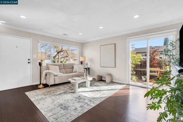 5092 5092 Black Oak Rd, Concord, CA 94521