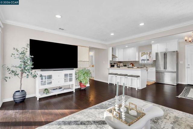 5092 5092 Black Oak Rd, Concord, CA 94521