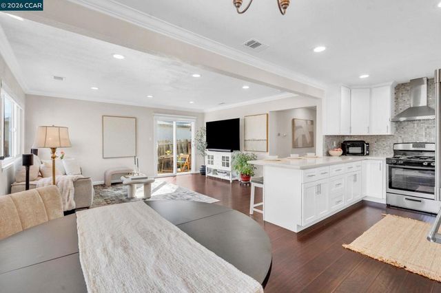 5092 5092 Black Oak Rd, Concord, CA 94521