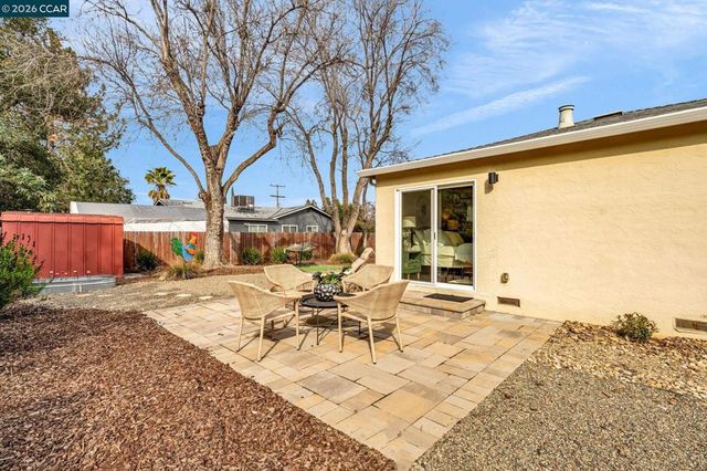 5092 5092 Black Oak Rd, Concord, CA 94521