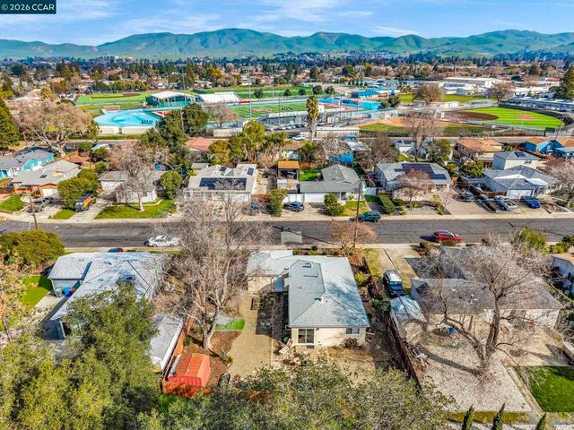 5092 5092 Black Oak Rd, Concord, CA 94521