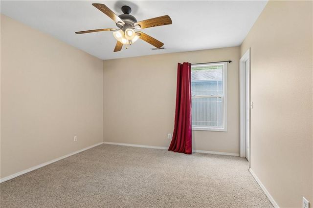 21809 Lombardo Lane, Peculiar, MO 64078
