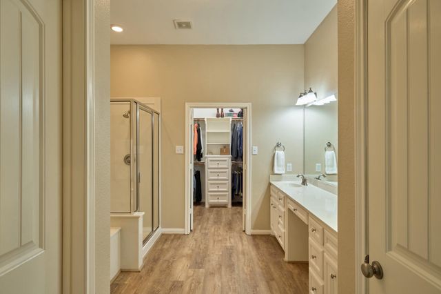 11359 Burning Tree Drive, Montgomery, TX 77356