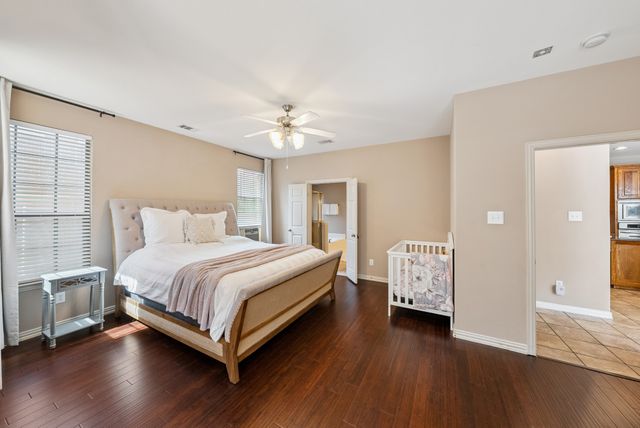 2018 Spring Creek Drive, Midlothian, TX 76065