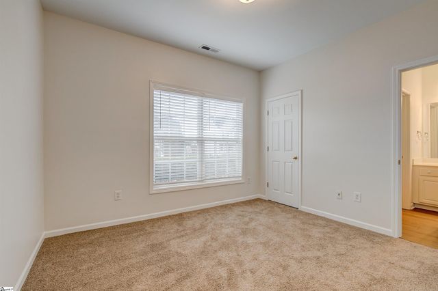 467 N Sweetwater Hills Drive, Moore, SC 29369