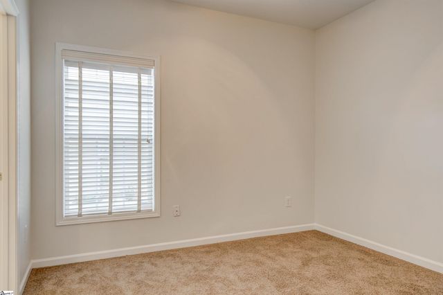 467 N Sweetwater Hills Drive, Moore, SC 29369