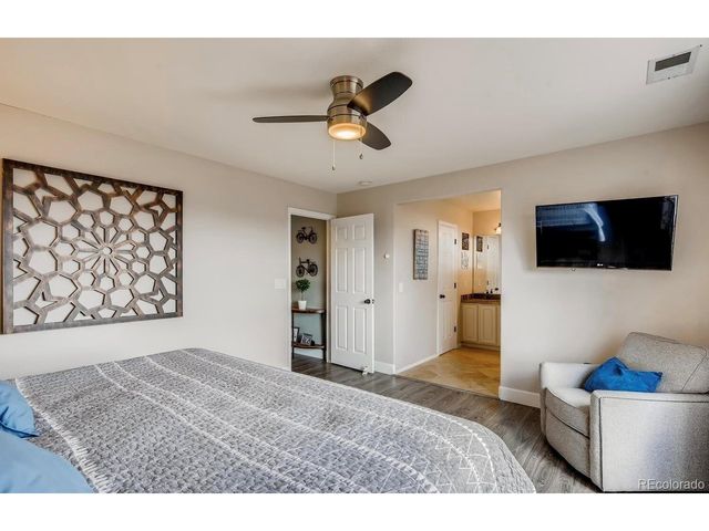 10400 Tracewood Ct, Highlands Ranch, CO 80130