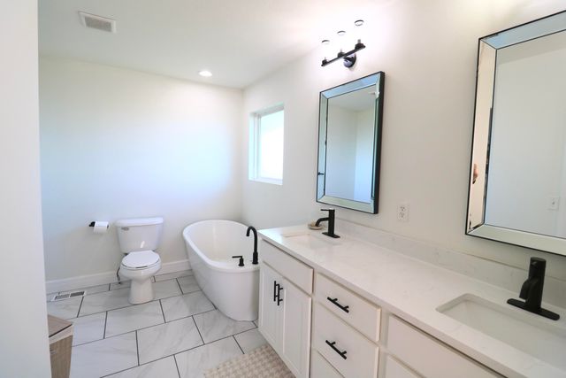 1354 Napper Road, Billings, MO 65610