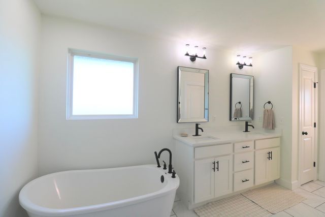 1354 Napper Road, Billings, MO 65610