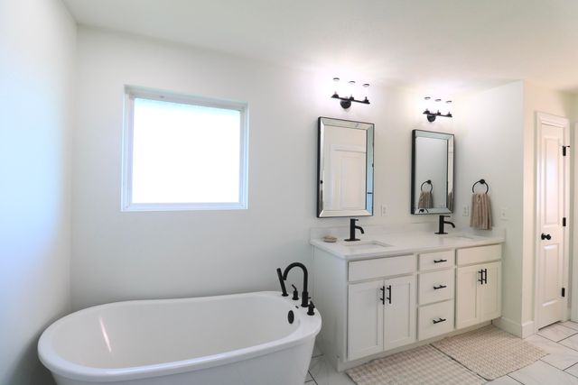 1354 Napper Road, Billings, MO 65610