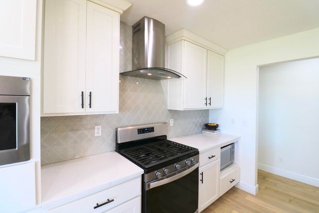 1354 Napper Road, Billings, MO 65610