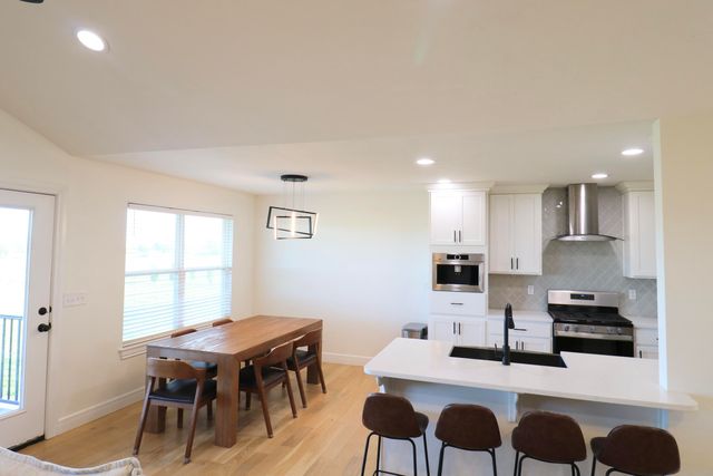 1354 Napper Road, Billings, MO 65610