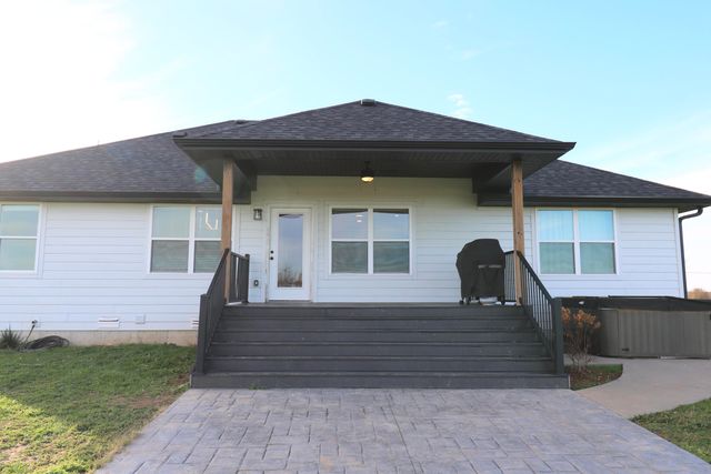 1354 Napper Road, Billings, MO 65610