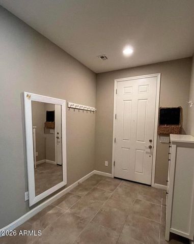 1965 W GRAND CANYON Drive, Chandler, AZ 85248