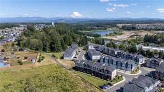 17527 110th Avenue E #D, Puyallup, WA 98374