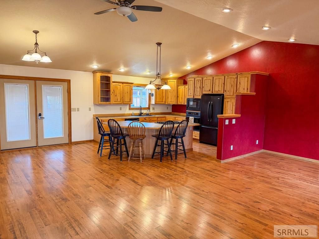 Image 8 of property listing at 58 Crane Lane, Challis, ID 83226
