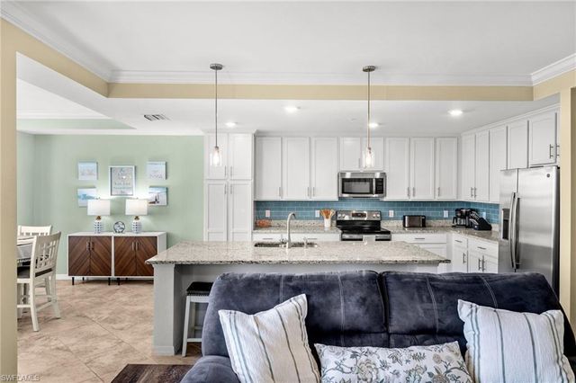 43020 Greenway BLVD 312, Punta Gorda, FL 33982