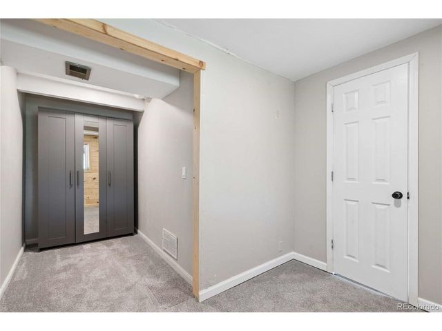 8627 W Fremont Pl, Littleton, CO 80128