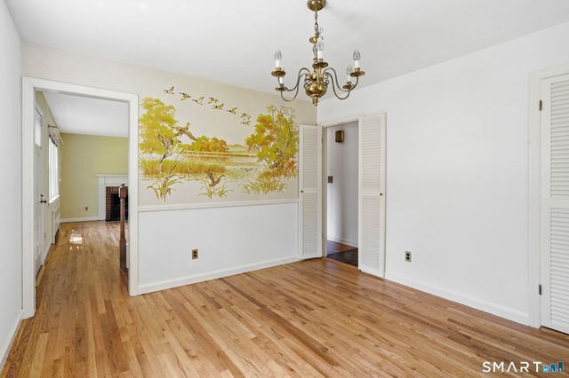 87 White Birch Lane, Stamford, CT 06905