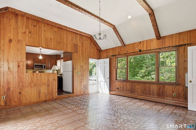 87 White Birch Lane, Stamford, CT 06905