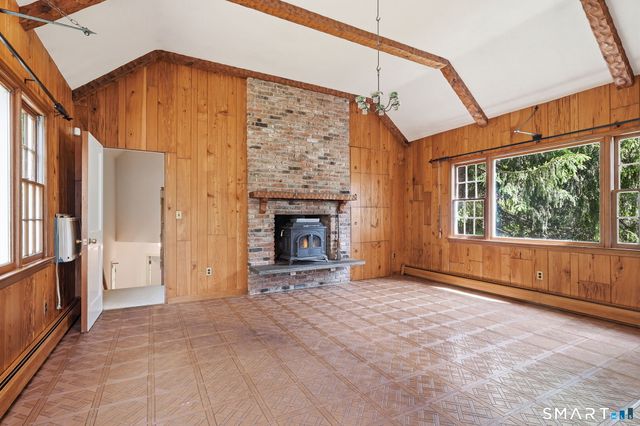 87 White Birch Lane, Stamford, CT 06905