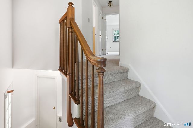 87 White Birch Lane, Stamford, CT 06905