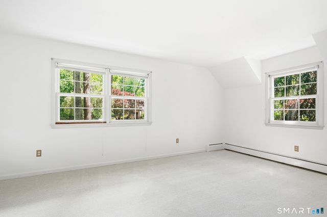 87 White Birch Lane, Stamford, CT 06905