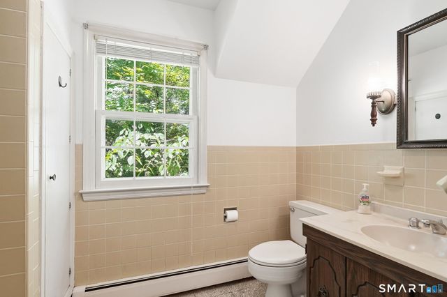 87 White Birch Lane, Stamford, CT 06905