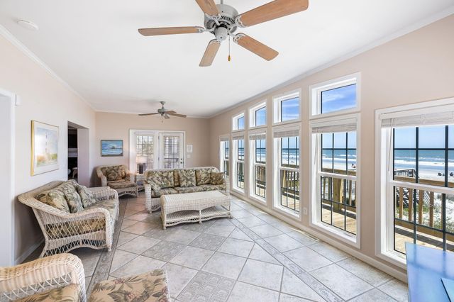 621 E Arctic Avenue, Folly Beach, SC 29439