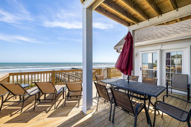 621 E Arctic Avenue, Folly Beach, SC 29439
