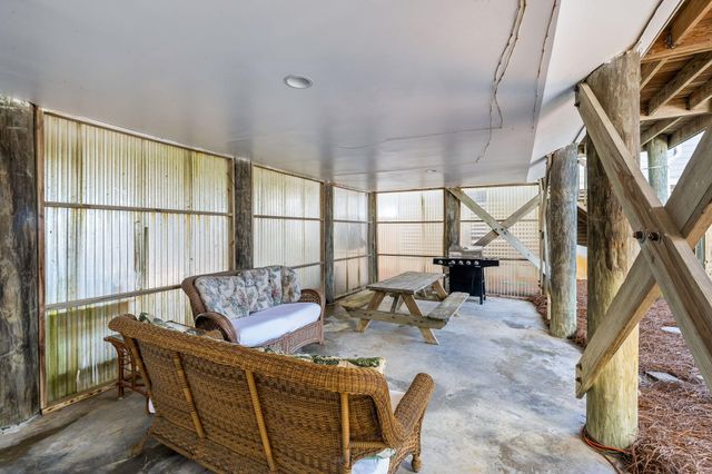 621 E Arctic Avenue, Folly Beach, SC 29439