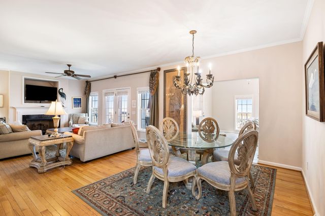 621 E Arctic Avenue, Folly Beach, SC 29439