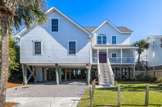621 E Arctic Avenue, Folly Beach, SC 29439