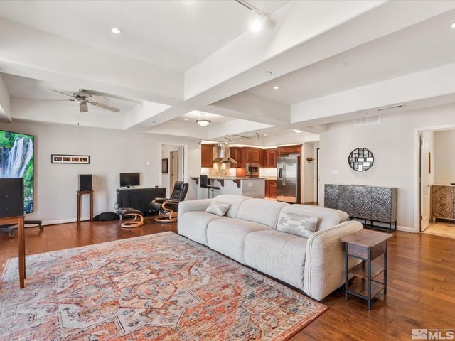 200 W 2nd 1104, Reno, NV 89501