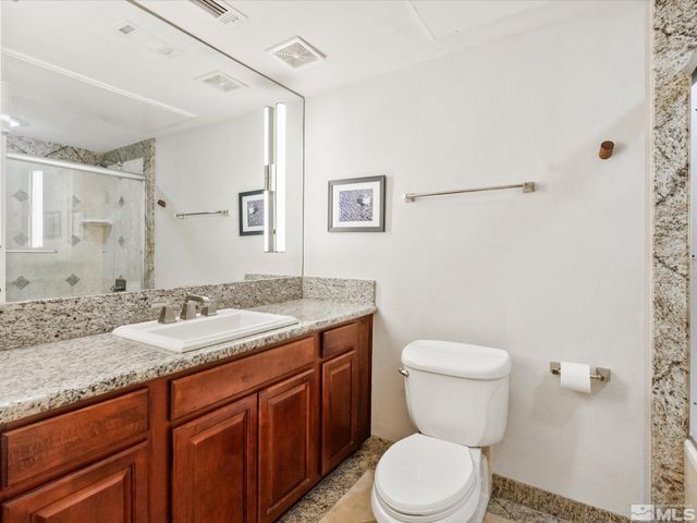 200 W 2nd 1104, Reno, NV 89501