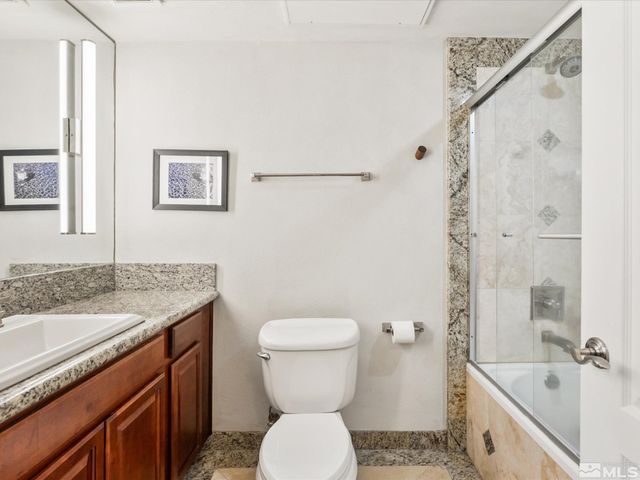 200 W 2nd 1104, Reno, NV 89501