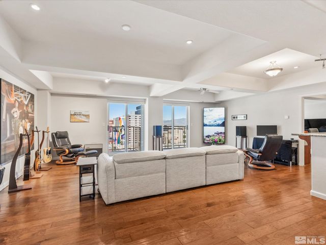 200 W 2nd 1104, Reno, NV 89501